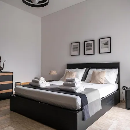 Апартаменты Caliph House 128 Бари