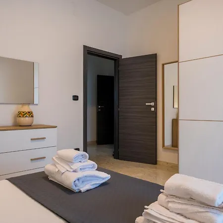 Апартаменты Caliph House 128