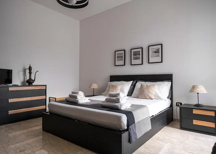 Apartment Caliph House 128 Bari